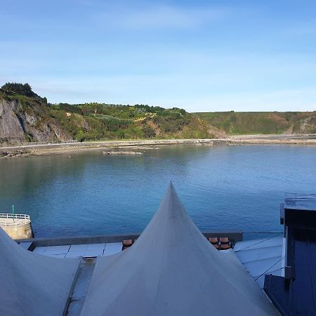 Apartamentos Turisticos Vistademar Luarca Kültér fotó