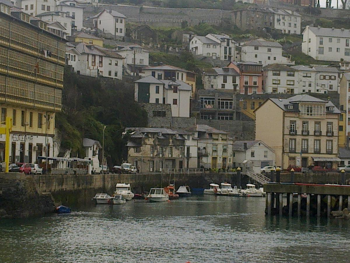 Apartamentos Turisticos Vistademar Luarca Kültér fotó