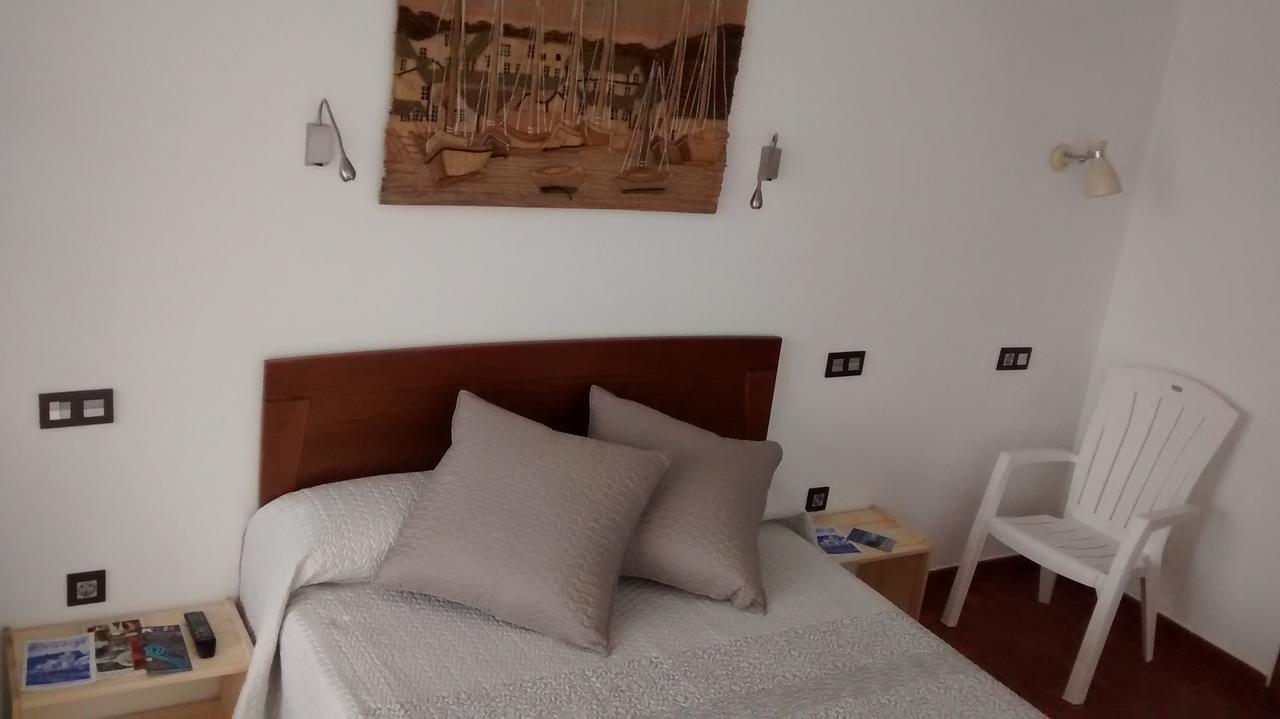 Apartamentos Turisticos Vistademar Luarca Kültér fotó