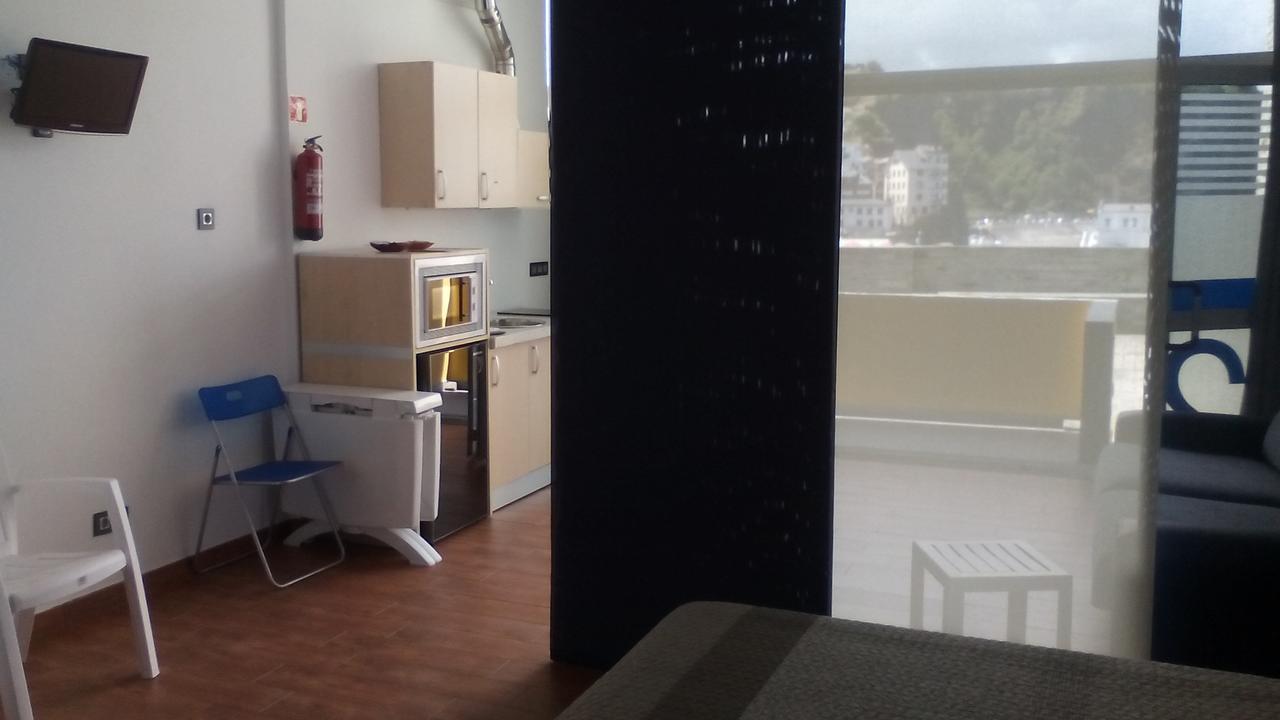 Apartamentos Turisticos Vistademar Luarca Kültér fotó