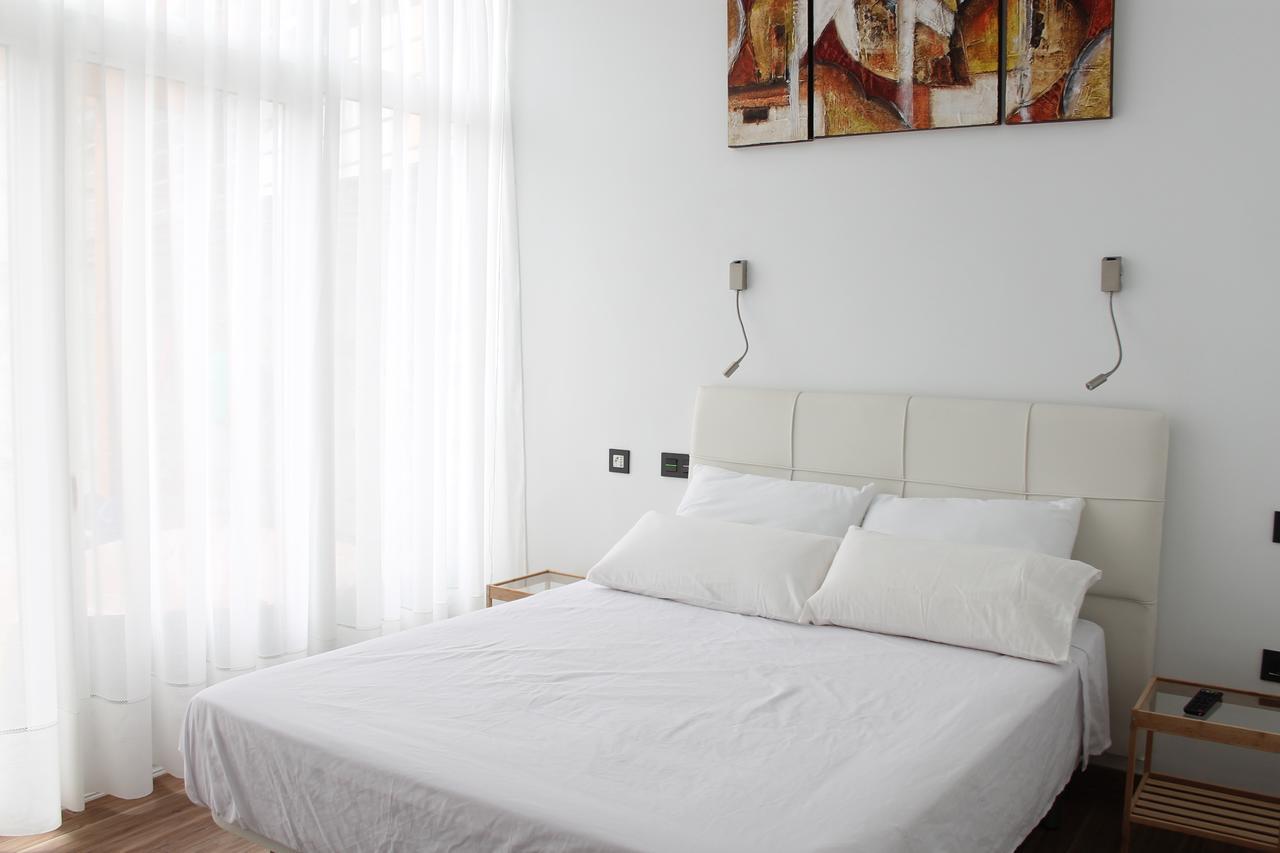 Apartamentos Turisticos Vistademar Luarca Kültér fotó
