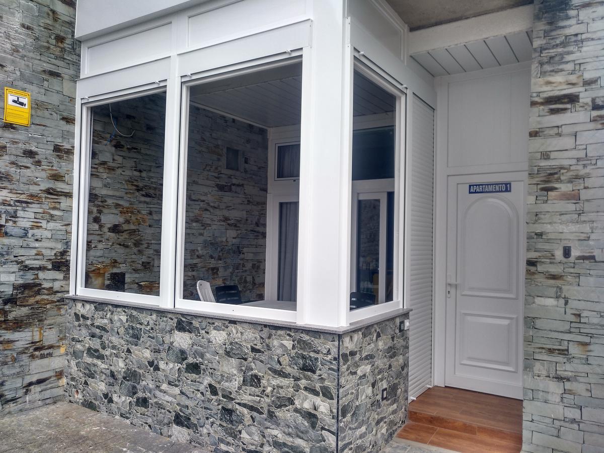 Apartamentos Turisticos Vistademar Luarca Kültér fotó