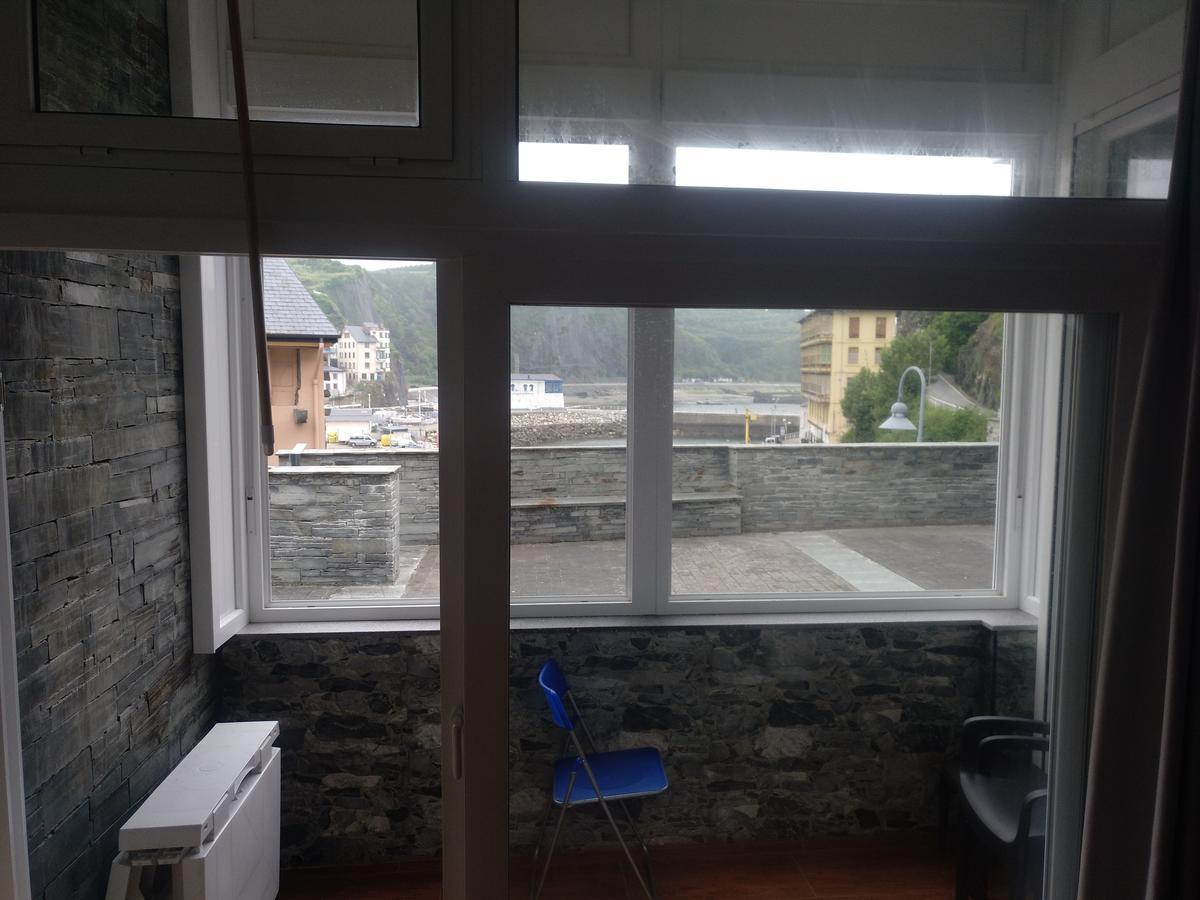 Apartamentos Turisticos Vistademar Luarca Kültér fotó