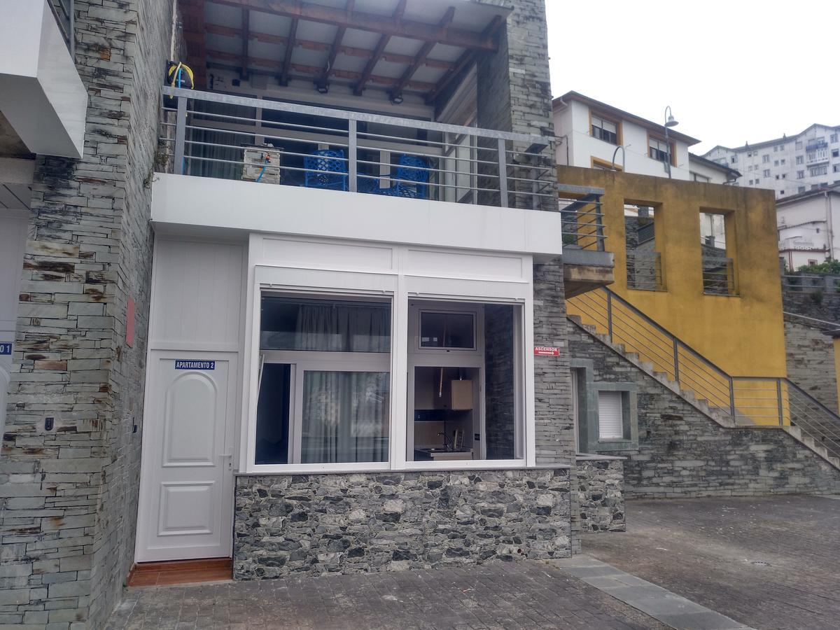 Apartamentos Turisticos Vistademar Luarca Kültér fotó