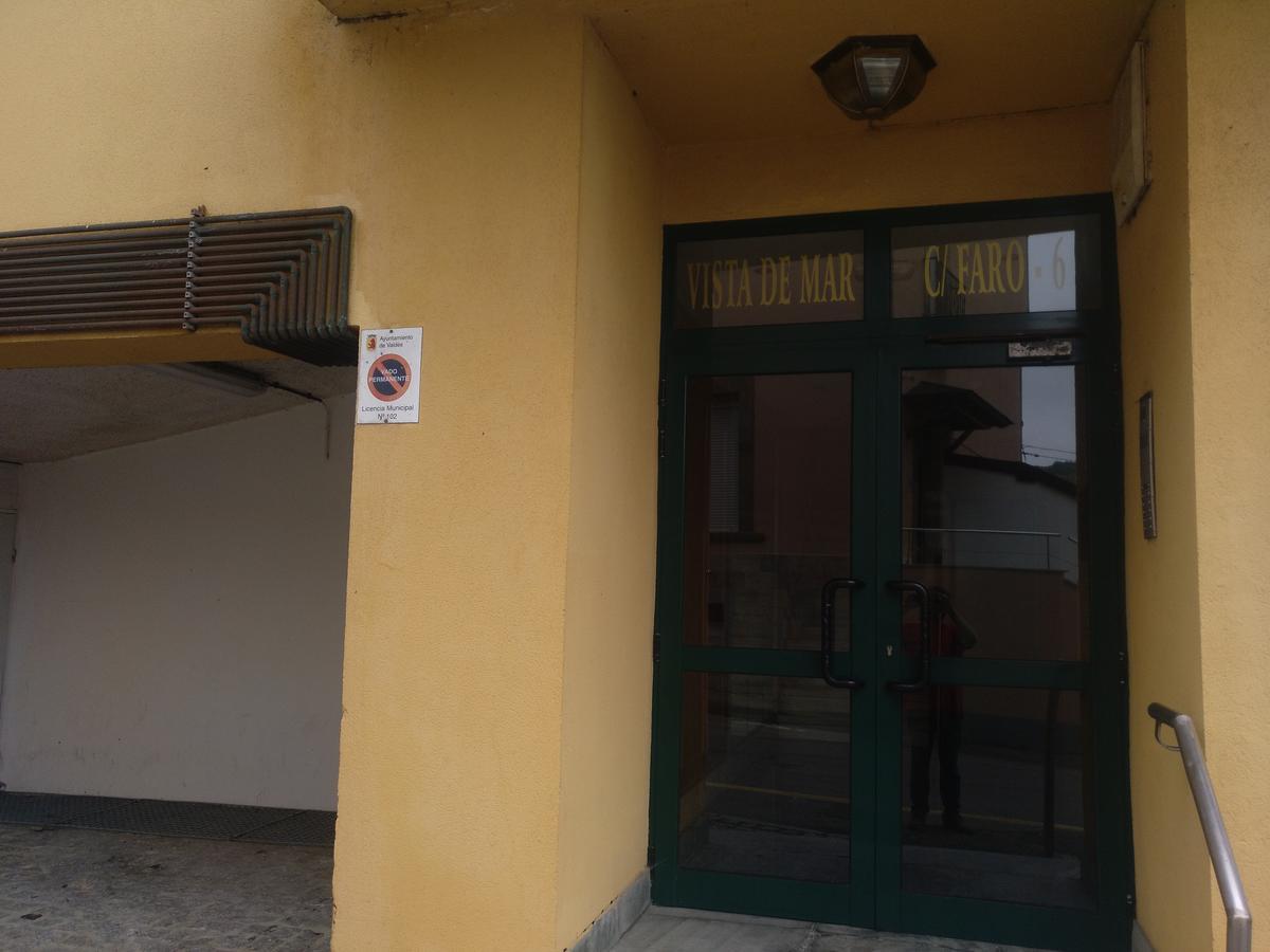 Apartamentos Turisticos Vistademar Luarca Kültér fotó